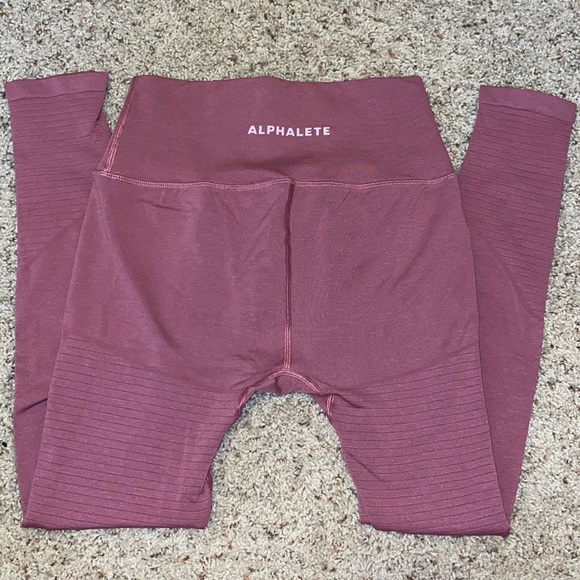 Alphalete Pants - Alphalete OG revival leggings